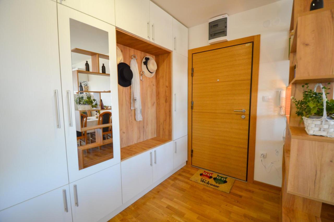 Shine24 - Spacious And Bright Apartment - New Novi Sad Buitenkant foto